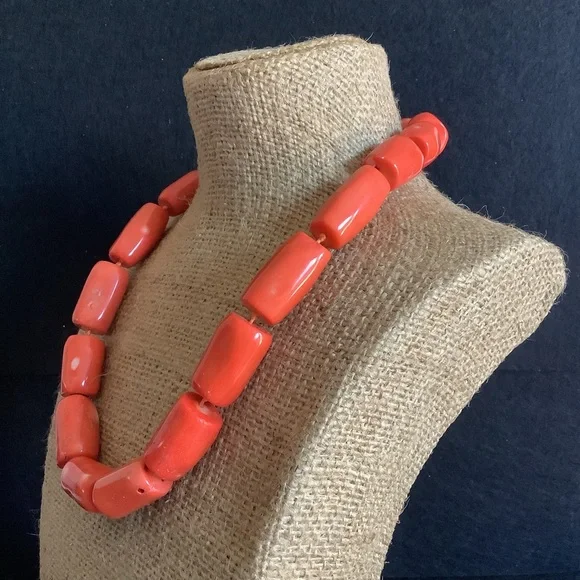 Sponge Coral Peach Colored Sterling Silver Clasp Necklace - Picture 6 of 9